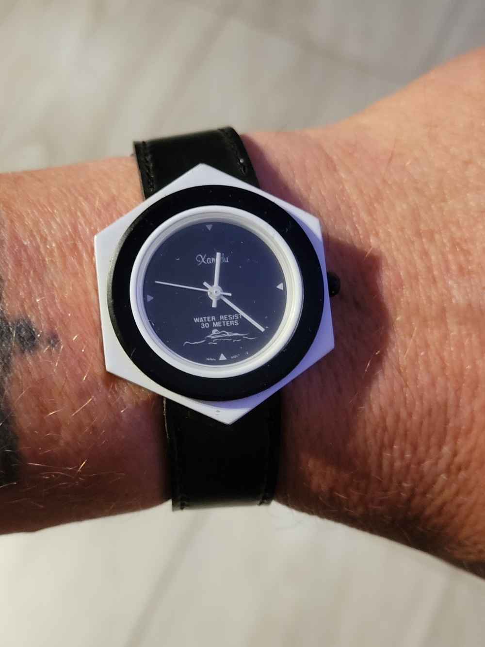 Vintage Deadstock Xanadu Watch - Picture 5 of 5